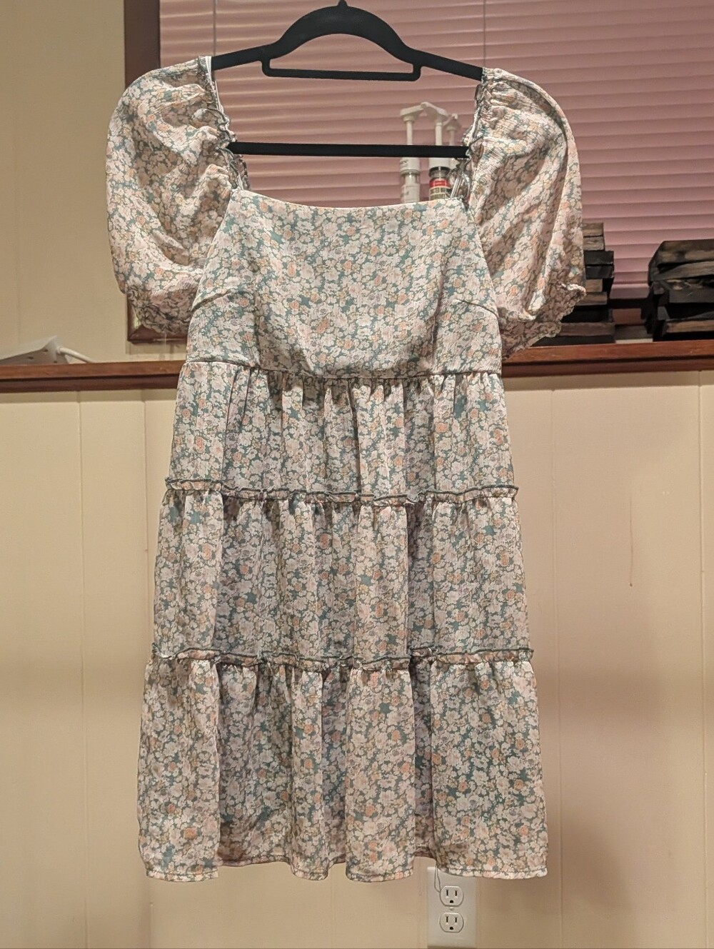 Francesca's floral mini babydoll Dress